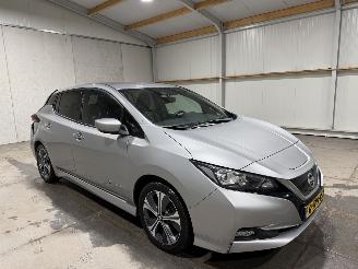 Nissan Leaf 40kWh 110kW Tekna picture 2