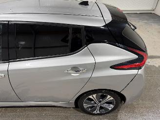 Nissan Leaf 40kWh 110kW Tekna picture 17