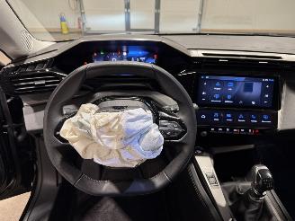 Peugeot 308 SW 1.2PureTech 96kW Allure picture 31