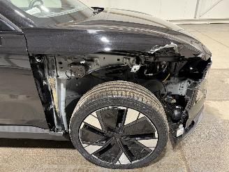 Volvo EX30 69kWh 200kW Single Motor Extended Range Ultra picture 15