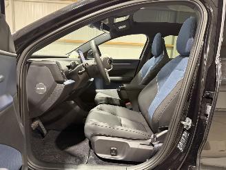 Volvo EX30 69kWh 200kW Single Motor Extended Range Ultra picture 28