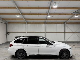 skadebil auto BMW 3-serie 330i 185kW Automaat High Executive 2017/3