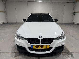 BMW 3-serie 330i 185kW Automaat High Executive picture 4