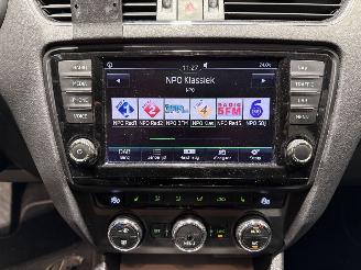 Skoda Octavia 1.6TDI 81kW Automaat GreenTech Edition BusinessLine Pano picture 33