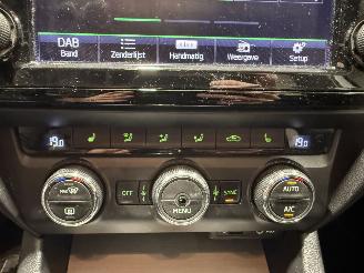 Skoda Octavia 1.6TDI 81kW Automaat GreenTech Edition BusinessLine Pano picture 34