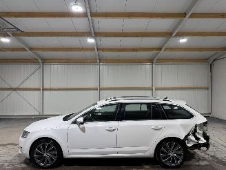 Skoda Octavia 1.6TDI 81kW Automaat GreenTech Edition BusinessLine Pano picture 8