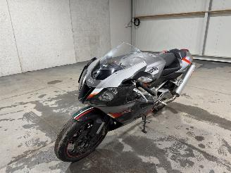 Aprilia RSV 1000 R 102kW Factory picture 2