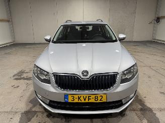 Skoda Octavia 1.2TSI 77kW GreenTech Ambition Businessline picture 4