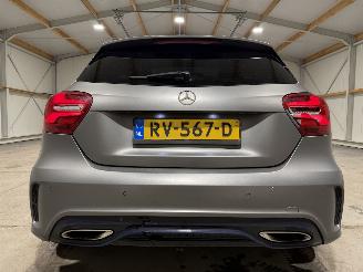 Mercedes A-klasse 180 90kW Automaat Pano Ambition picture 26