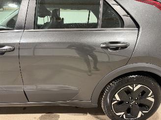 Kia e-Niro 64.8kWh 150kW Comfortline EV picture 27