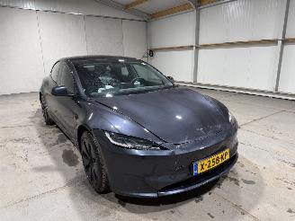 Tesla Model 3 78kWh Long Range 366kW AWD Premium picture 3