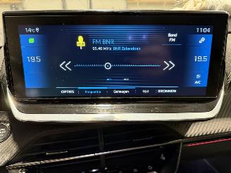 Peugeot 208 GT LINE 1.2PT 74kW Automaat Camera GT picture 33