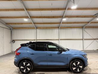 uszkodzony samochody osobowe Volvo XC40 82kWh Extended Range 185kW Single Motor Core 2023/10