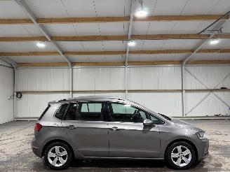 Avarii autoturisme Volkswagen Golf Sportsvan 1.6TDI 81kW Comfortline 2014/11