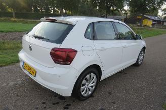 Volkswagen Polo 1.0 TSI 5drs  Comfortline  Navigatie Camera   2019 Topstaat picture 2