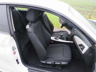 BMW 1-serie 118 Diesel 143pk 6 Bak Navigatie Airco 2014  [ Model 2015  [parelmoer picture 7