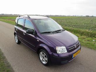 Schadeauto Fiat Panda 1.2 Edizone Cool  128.000km Airco 5drs mpv 2010/9