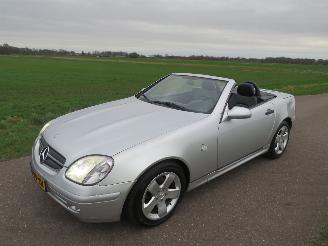Mercedes SLK 200 SLK Cabrio  232.000km Nap  topstaat  parkeerschade picture 9