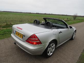 Mercedes SLK 200 SLK Cabrio  232.000km Nap  topstaat  parkeerschade picture 2