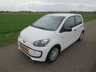 Volkswagen Up! 1.0 Take up  5drs 60pk Airco  parkeerschade bumper 2015 Euro 6 picture 5