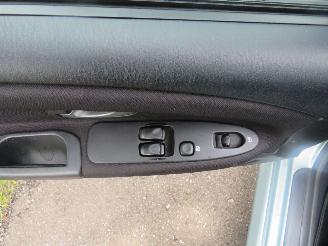 Mitsubishi Carisma 1.6 Platium 190.000km nap 5drs  2004 Airco  [schadevrij top top staat nieuwe apk picture 10