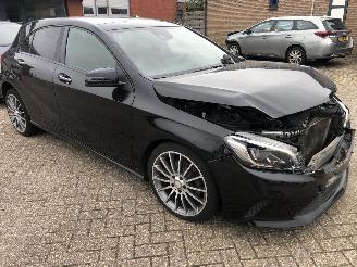 Damaged car Mercedes A-klasse A 220 d motorsport edition 2016/12