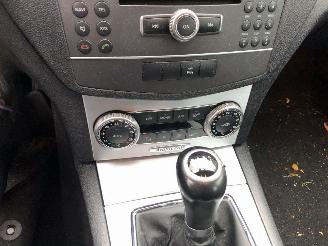 Mercedes C-klasse Estate 180 CDI BlueEFFICIENCY Business Class Avantgarde picture 14