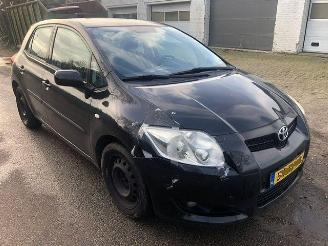 Toyota Auris 16-16v sol picture 2