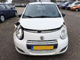 Voiture accidenté Suzuki Alto 1.0 comfort 2012/12