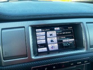 Jaguar XF sportbrake picture 8