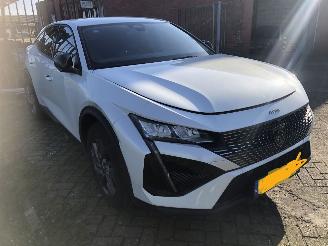 Peugeot 408 408 1.2 PureTech Allure 130 EAT8 picture 3