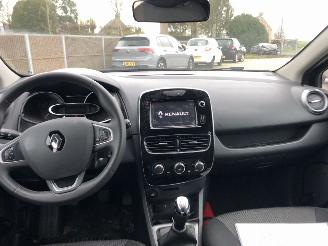 Renault Clio 0.9 TCE  BOSE picture 16