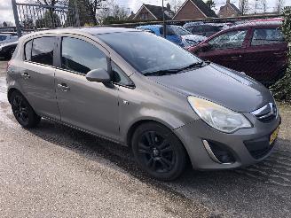 skadebil auto Opel Corsa 1.3 CDTI ECOFLEX 2011/9
