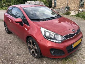 Schadeauto Kia Rio Rio 1.2 CVVT BusinessLine 2014/10