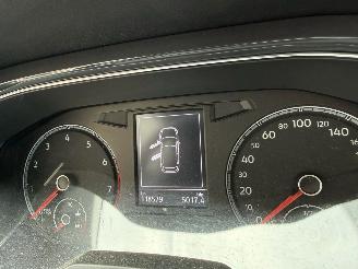 Volkswagen T-Roc 1.5 TSI Sport Automaat Pano Navi Clima picture 8