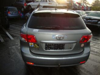 Toyota Avensis  picture 5