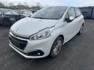  Peugeot 208  2019/1