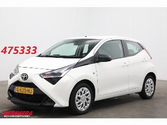 Auto incidentate Toyota Aygo 1.0 VVT-i x-play limited Airco Bluetooth Cruise Camera 74.091 km! 2020/3