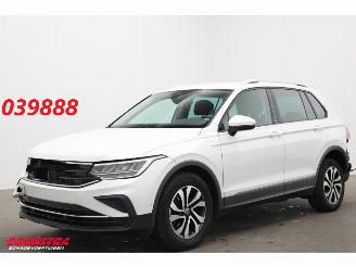 Avarii autoturisme Volkswagen Tiguan 1.5 TSI DSG Life LED ACC Navi Clima Camera LRHZ SHZ 2022/6