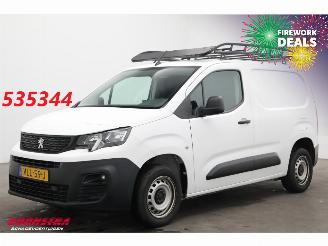 Schade bestelwagen Peugeot Partner 1.5 BlueHDI Premium Apple/Android Airco Cruise PDC AHK 2021/9
