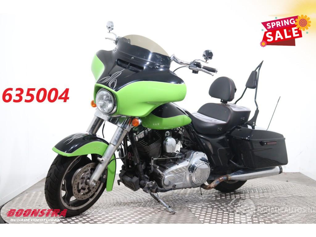 Harley-Davidson  FLHX Street Glide LED RC Exhaust