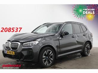 Coche accidentado BMW iX3 Executive M-sport Pano ACC Leder Navi SHZ AHK 2021/12