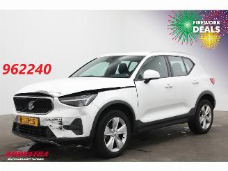 Coche accidentado Volvo XC40 2.0 B3 Core Navi Clima Carplay Sportzetels 2022/10