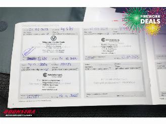 Peugeot 208 1.2 PureTech Allure Navi Clima Cruise PDC picture 22