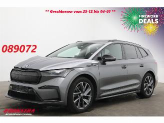 Schadeauto Skoda Enyaq 80X Sportline 267 PK Pano LED ACC LRHZ Camera AHK 2023/10