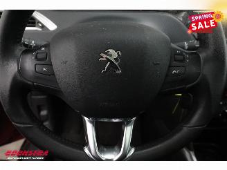 Peugeot 2008 1.2 PureTech Active Pano Navi Airco Cruise PDC 77.152 km! picture 19