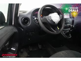 Mercedes Vito 110 CDI Lang DoKa 5-Pers. Navi Airco AHK picture 23