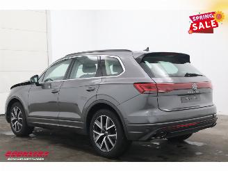 Volkswagen Touareg 3.0 TDI Aut. 4WD Elegance Pano LED ACC Leder Memory Massage Ventilatie AHK picture 4