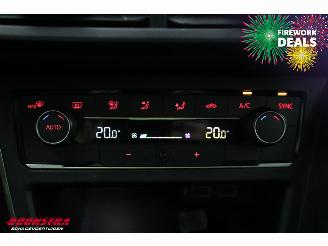 Volkswagen Polo 1.0 TSI Highline ACC Navi Clima PDC 53.903 km! picture 24