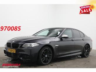 Schadeauto BMW 5-serie M550xd Diebstahlschaden Schuifdak Memory ACC H/K Leder Camera SHZ 2015/9